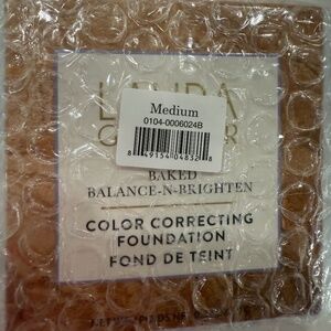 Laura Geller Baked Color Correcting Foundation